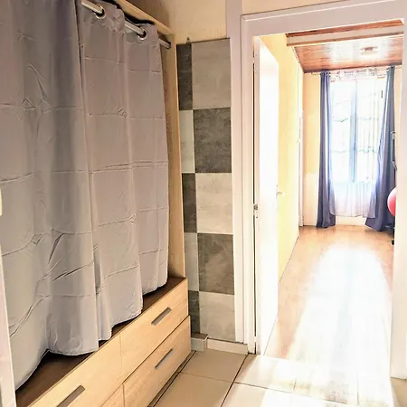 Holiday home L'echappee Huroise