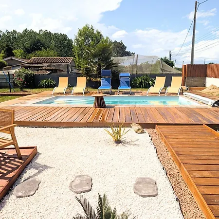 Holiday home L'echappee Huroise