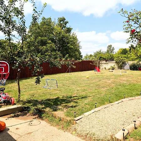 L'echappee Huroise, Piscine Et Privatifs