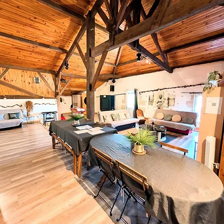 L'echappee Huroise, Piscine Et Privatifs