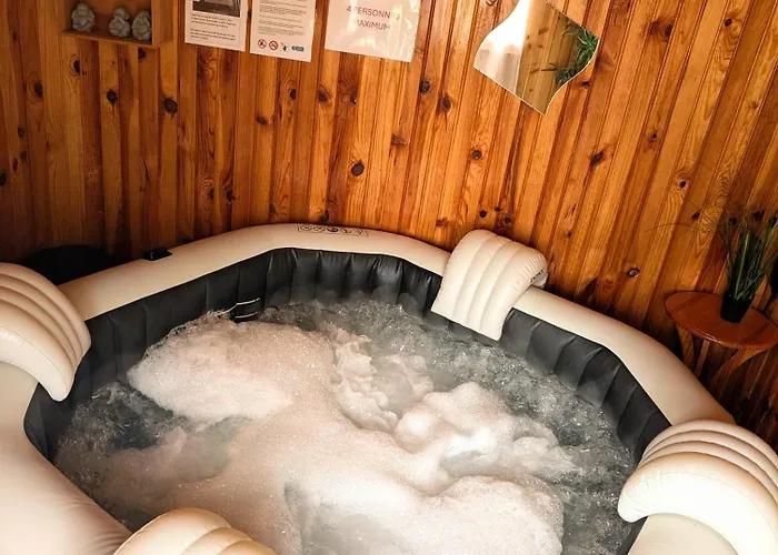 L'echappee Huroise, Piscine Et Privatifs بيت للعطل Hure