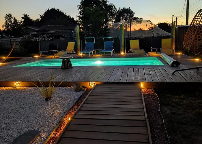 L'echappee Huroise, Piscine Et Privatifs בית נופש